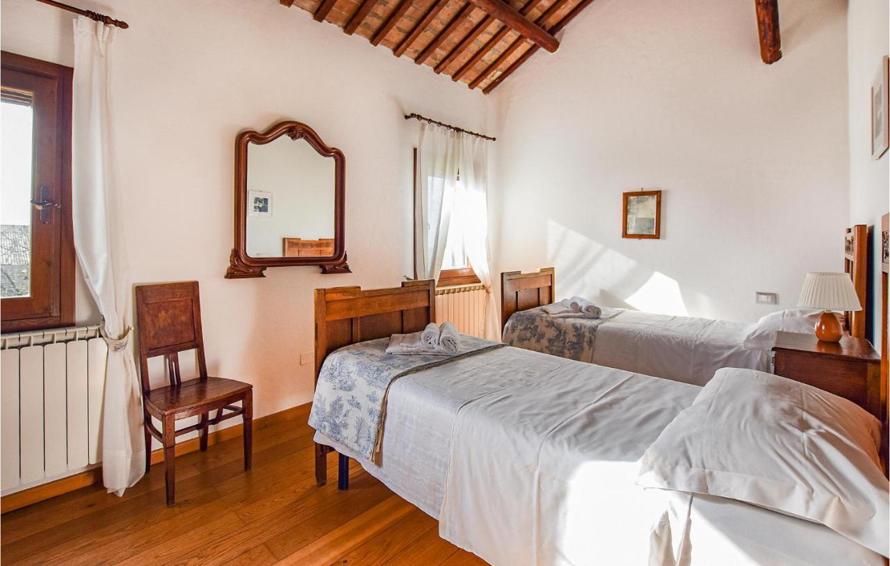 2 Bedroom Awesome Home In Taglio Di Po Ro Porto Viro Exteriér fotografie